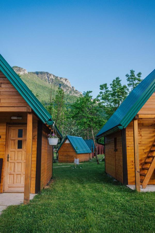 Hotel Camp Sutjeska Tjentiste Esterno foto