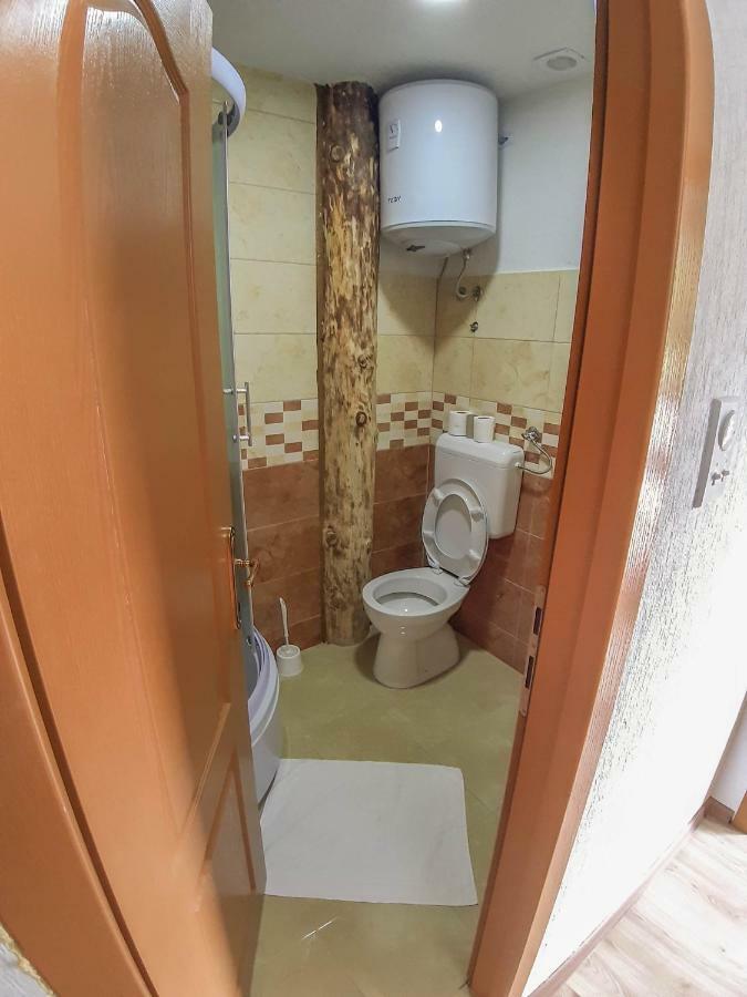 Hotel Camp Sutjeska Tjentiste Esterno foto