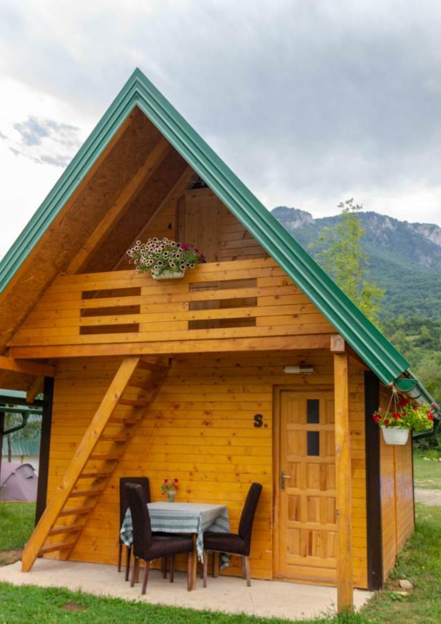 Hotel Camp Sutjeska Tjentiste Esterno foto