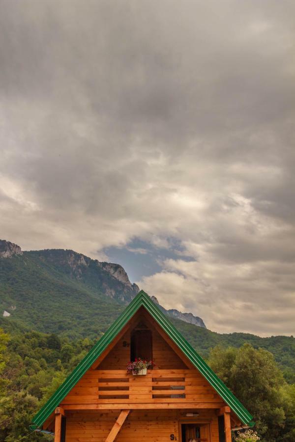 Hotel Camp Sutjeska Tjentiste Esterno foto